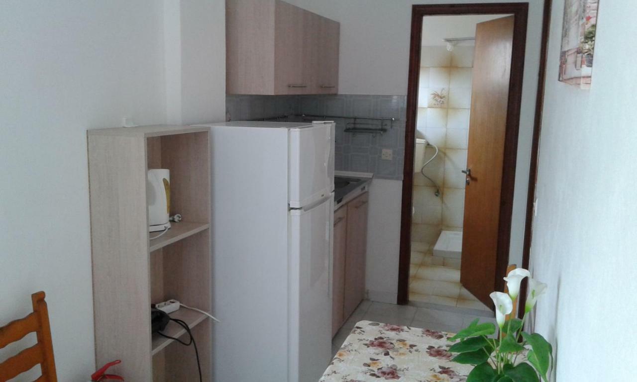 Apartments Elena Кавос Экстерьер фото